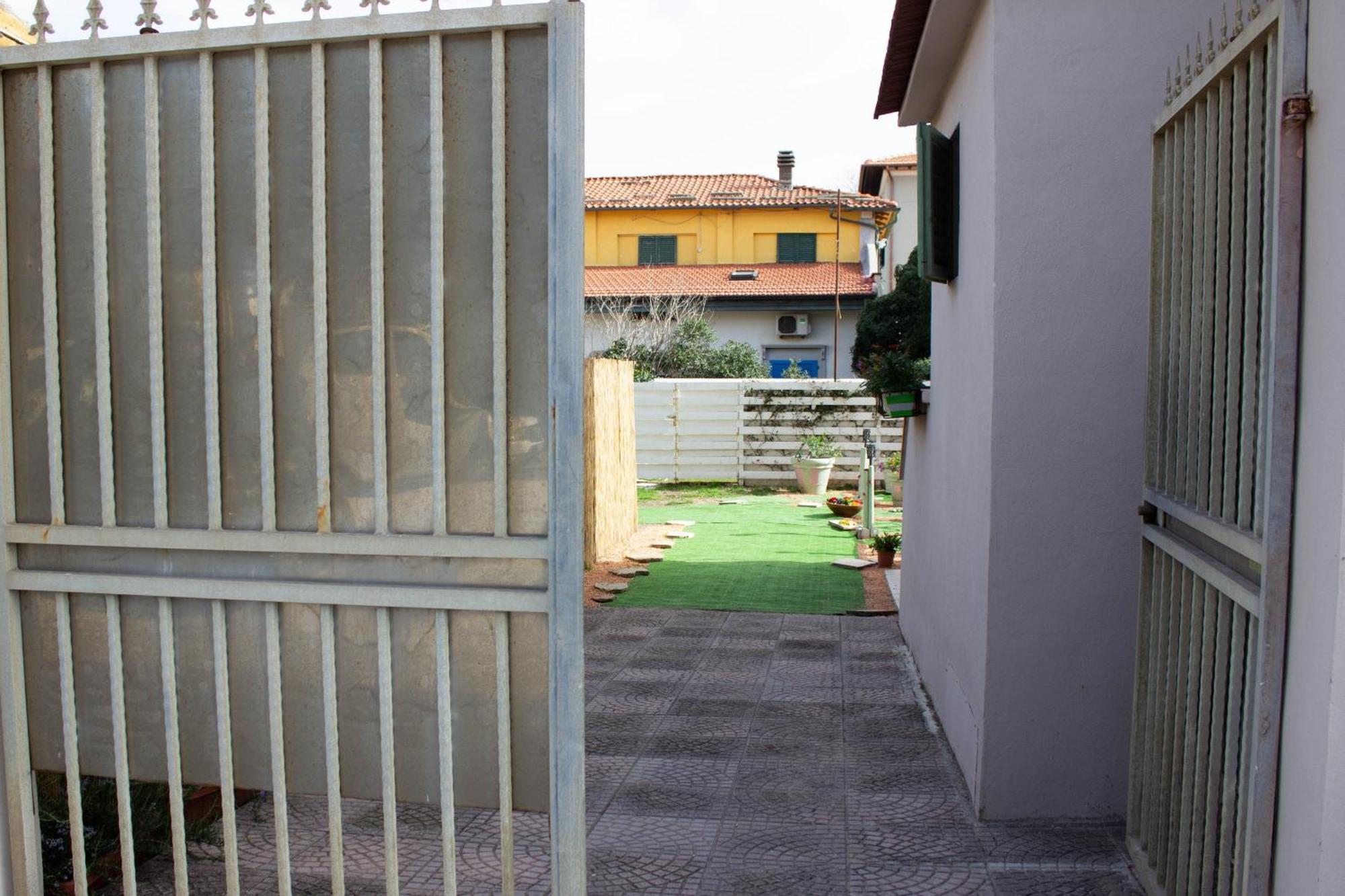 La Coccinella Apartment Marina Di Pisa Exterior foto